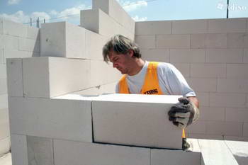 Ячеистые бетоны: выбор материала для строительства дома - особенности и преимущества